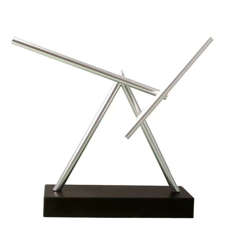 Perpetual Motion Ornament: New - Decor Timeless Lighting recension och pris